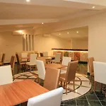 Lagoa Hotel Aparthotel 4*