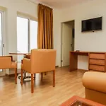 Aparthotel Lagoa Hotel 4*