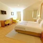 Aparthotel Lagoa Hotel