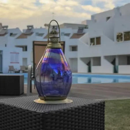 Lagoa Hotel Ξενοδοχείο με διαμερίσματα 4*