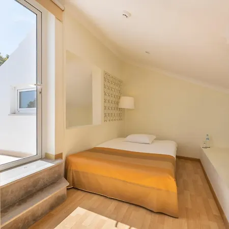Lagoa Hotel