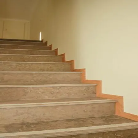 Lagoa Hotel מלון דירות לגואה