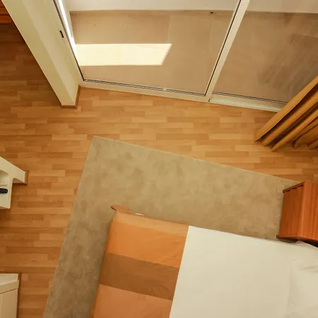 شقة فندقية Lagoa Hotel 4*