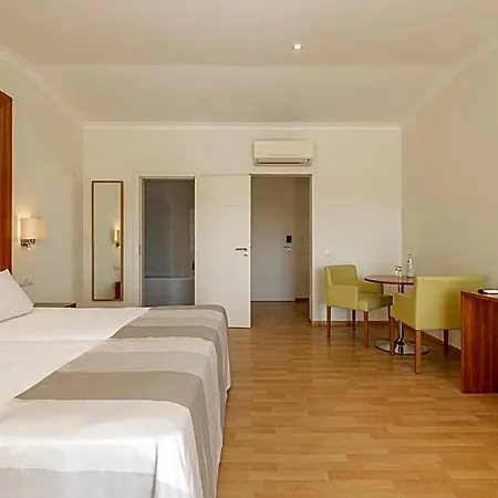 Lagoa Hotel شقة فندقية