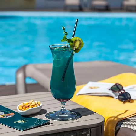 Lagoa Hotel 4* Lagoa