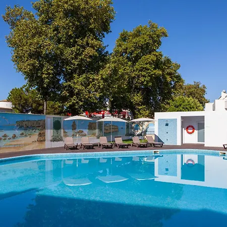 Lagoa Hotel Apartmanhotel 4*