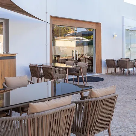 Lagoa Hotel 4*