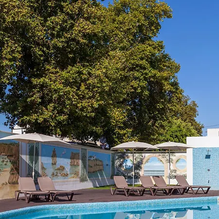 Lagoa Hotel 4*