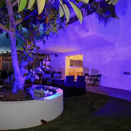 מלון דירות Lagoa Hotel