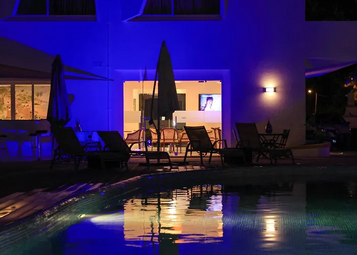 Aparthotel Lagoa Hotel