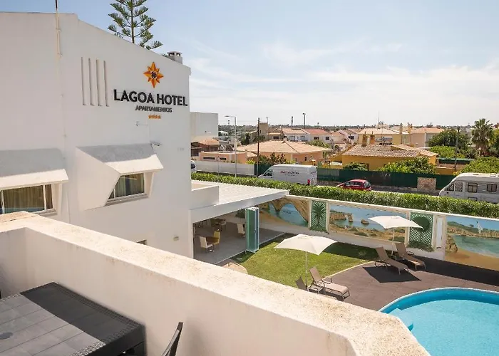 Lagoa Hotel Apartmanhotel 4*