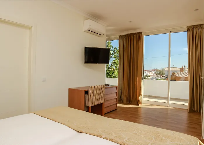 Lagoa Hotel Aparthotel Lagoa (Algarve)