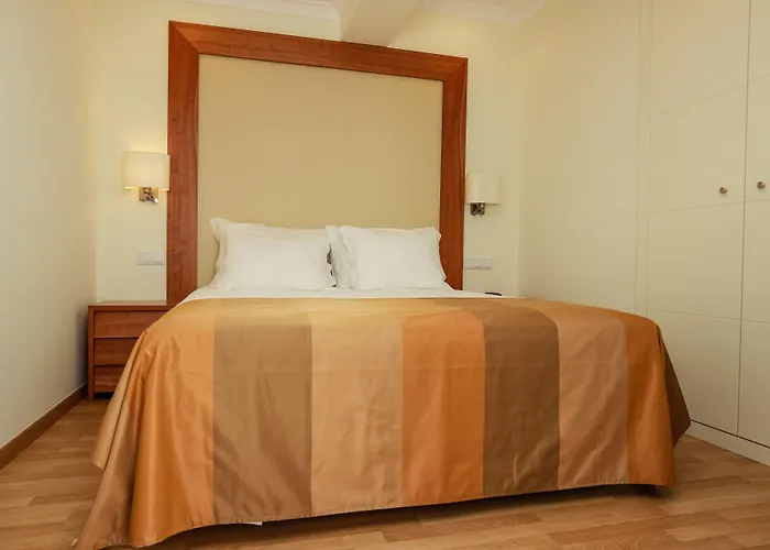 Lagoa Hotel Apartmanhotel 4*