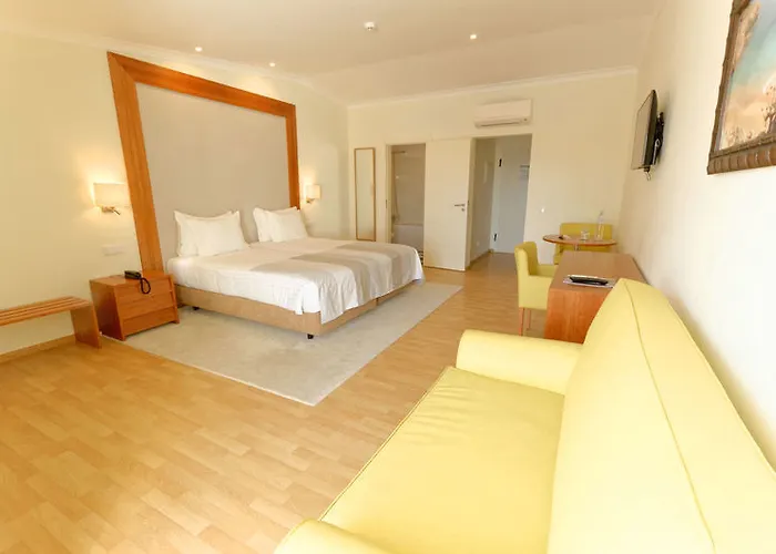 Lagoa Hotel Apartmanhotel Lagoa