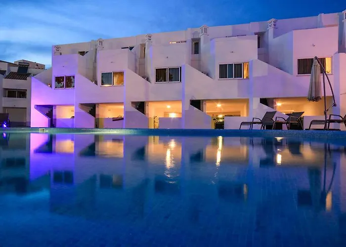 Lagoa Hotel 4*