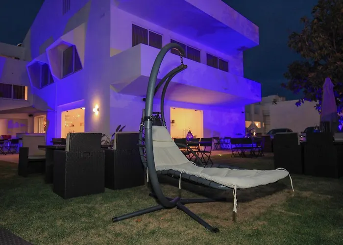 Aparthotel Lagoa Hotel 4*