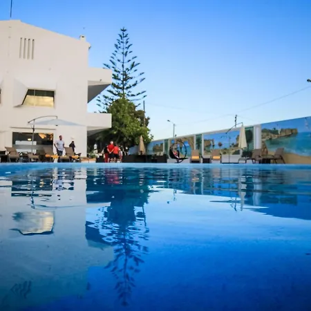 Aparthotel Lagoa Hotel